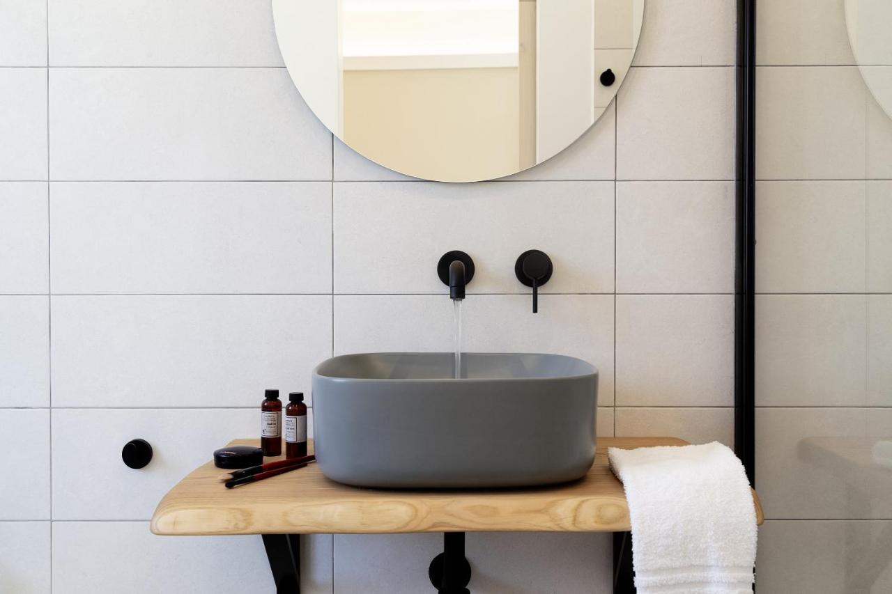 La Via Rooms And Terrace Olbia Bagian luar foto